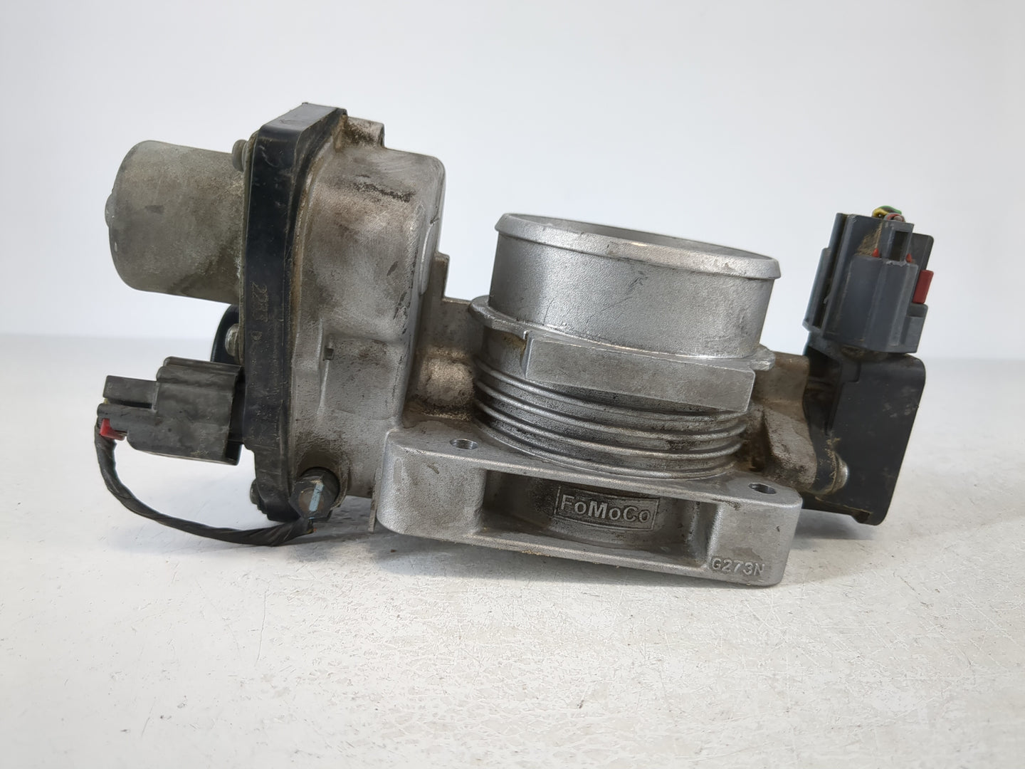 2004-2006 Ford F-150 Throttle Body P/N:AA5E-BB Fits Fits 2004 2005 2006 2007 2008 2009 2010 2011 2012 2013 2014 2015 2016 OE
