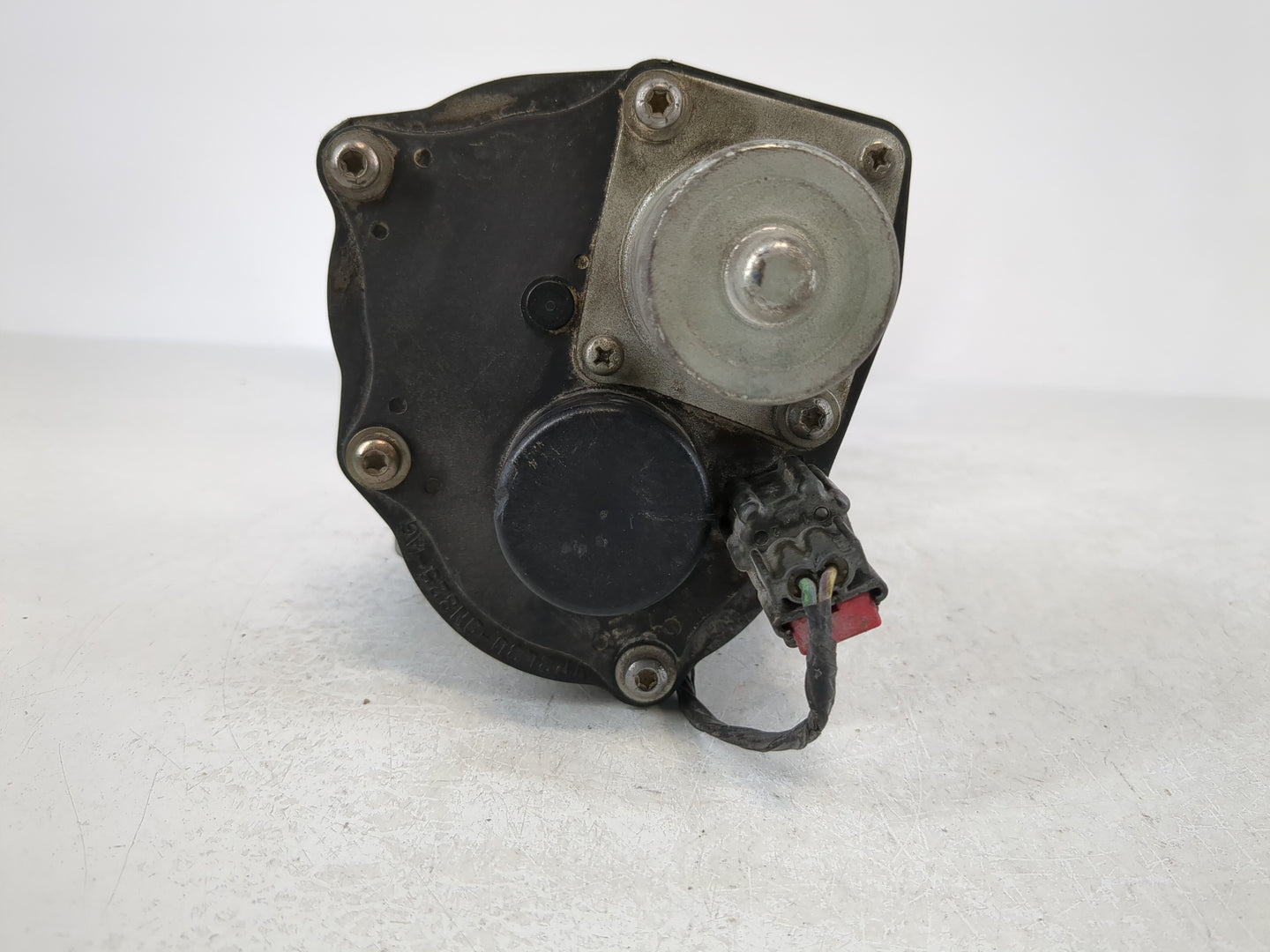 2004-2006 Ford F-150 Throttle Body P/N:AA5E-BB Fits Fits 2004 2005 2006 2007 2008 2009 2010 2011 2012 2013 2014 2015 2016 OE