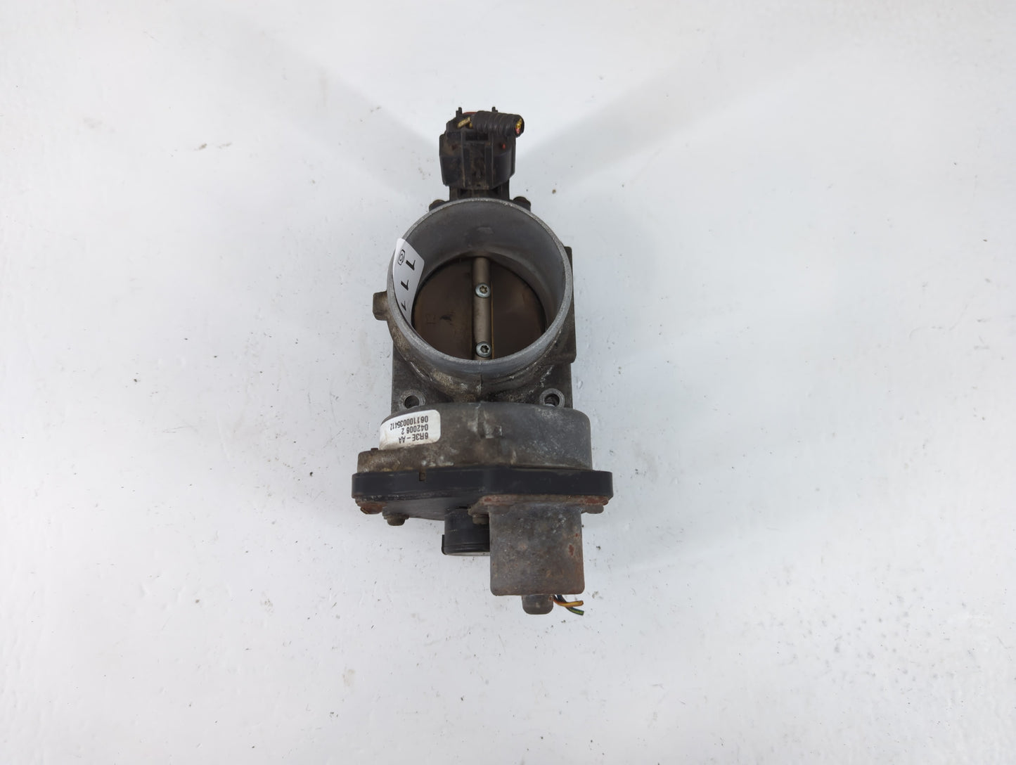 2004-2006 Ford F-150 Throttle Body P/N:6R3E-AA Fits Fits 2004 2005 2006 2007 2008 2009 2010 2011 2012 2013 2014 2015 2016 OE