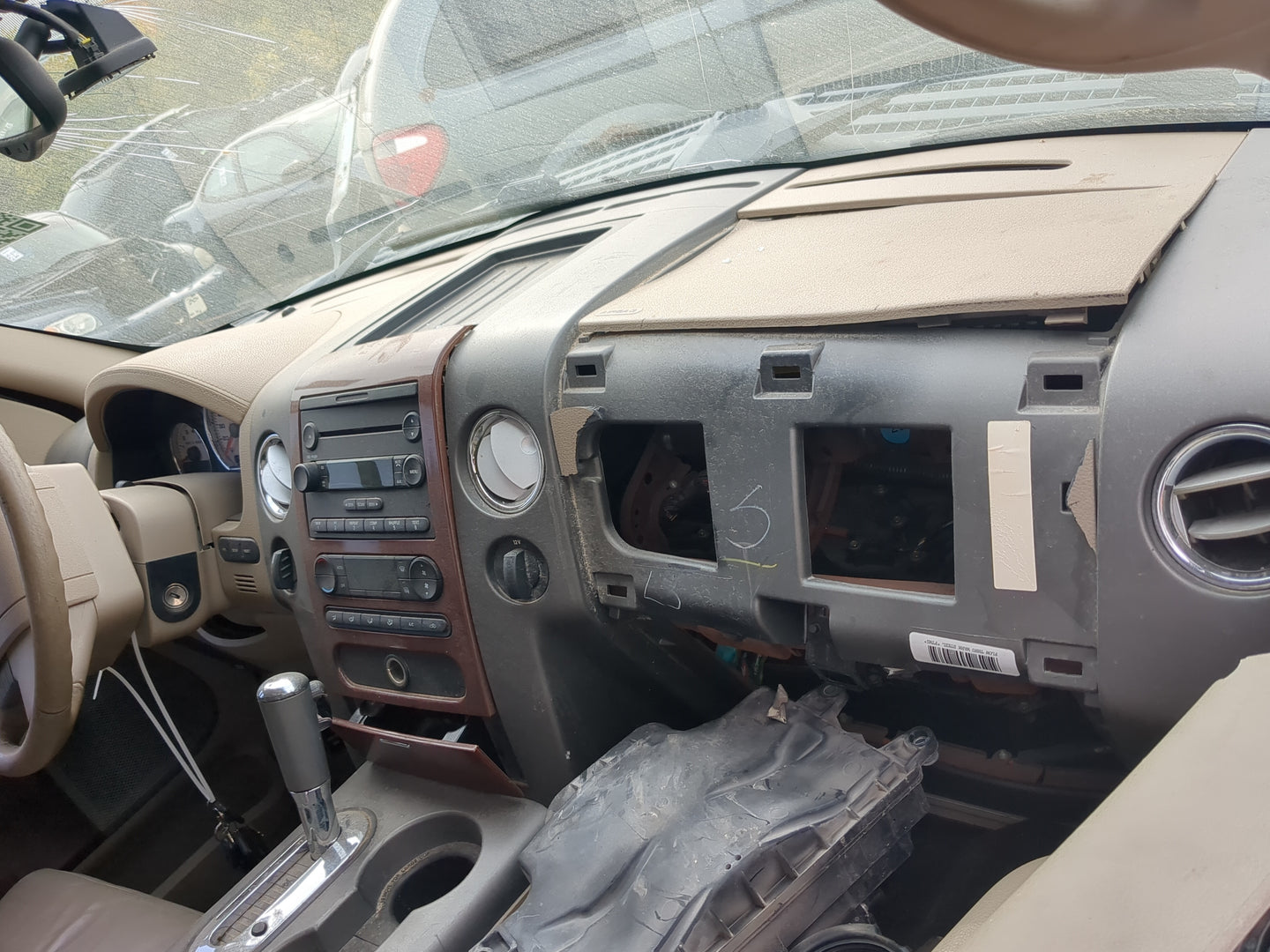 2004-2008 Ford F-150 Air Bag Passenger Right Dashboard OEM Fits Fits 2004 2005 2006 2007 2008 OEM Used Auto Parts - Oemuseda