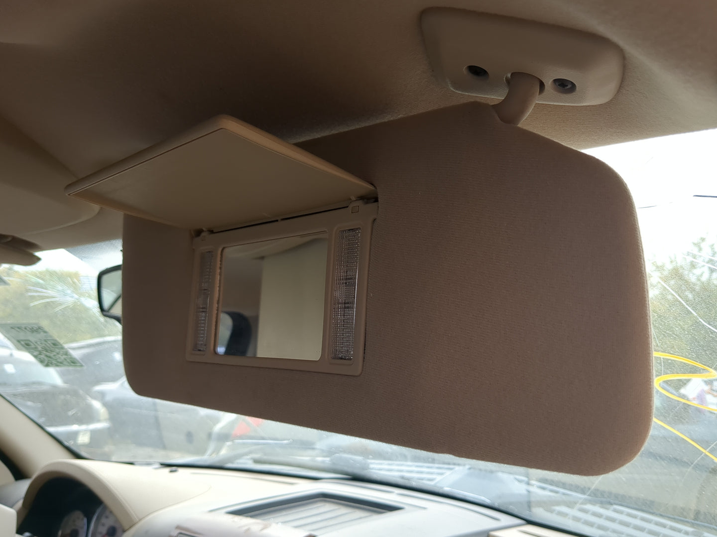 2004-2008 Ford F-150 Sun Visor Shade Replacement Passenger Right Mirror Fits Fits 2004 2005 2006 2007 2008 OEM Used Auto Par