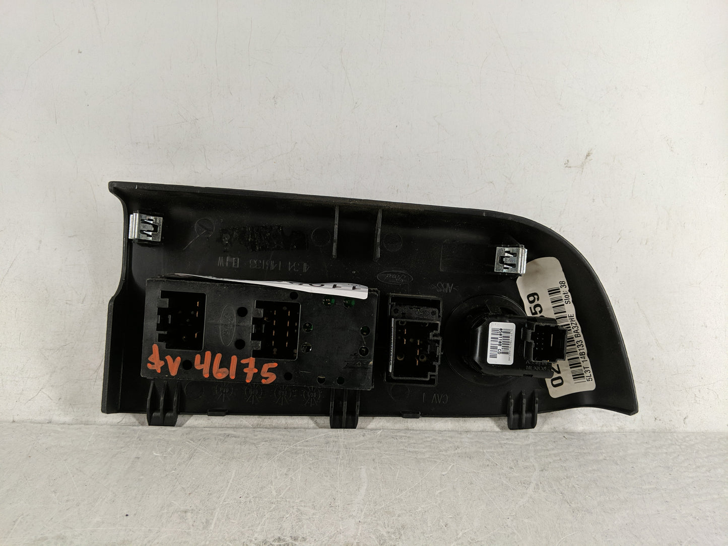 2004-2008 Ford F-150 Master Power Window Switch Replacement Driver Side Left P/N:5L3T 14B133 B A3ZHE 024 135 Fits OEM Used A