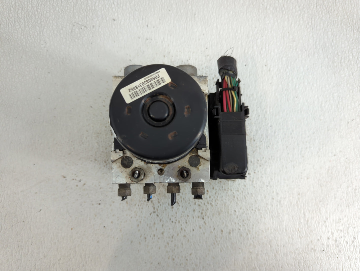 2005-2006 Ford F-150 ABS Pump Control Module Replacement P/N:982 589 23143 5 Fits Fits 2005 2006 OEM Used Auto Parts - Oemus