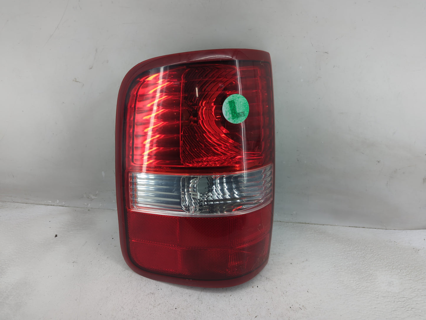2004-2008 Ford F-150 Tail Light Assembly Driver Left OEM P/N:AL34-13B505-A Fits Fits 2004 2005 2006 2007 2008 OEM Used Auto 