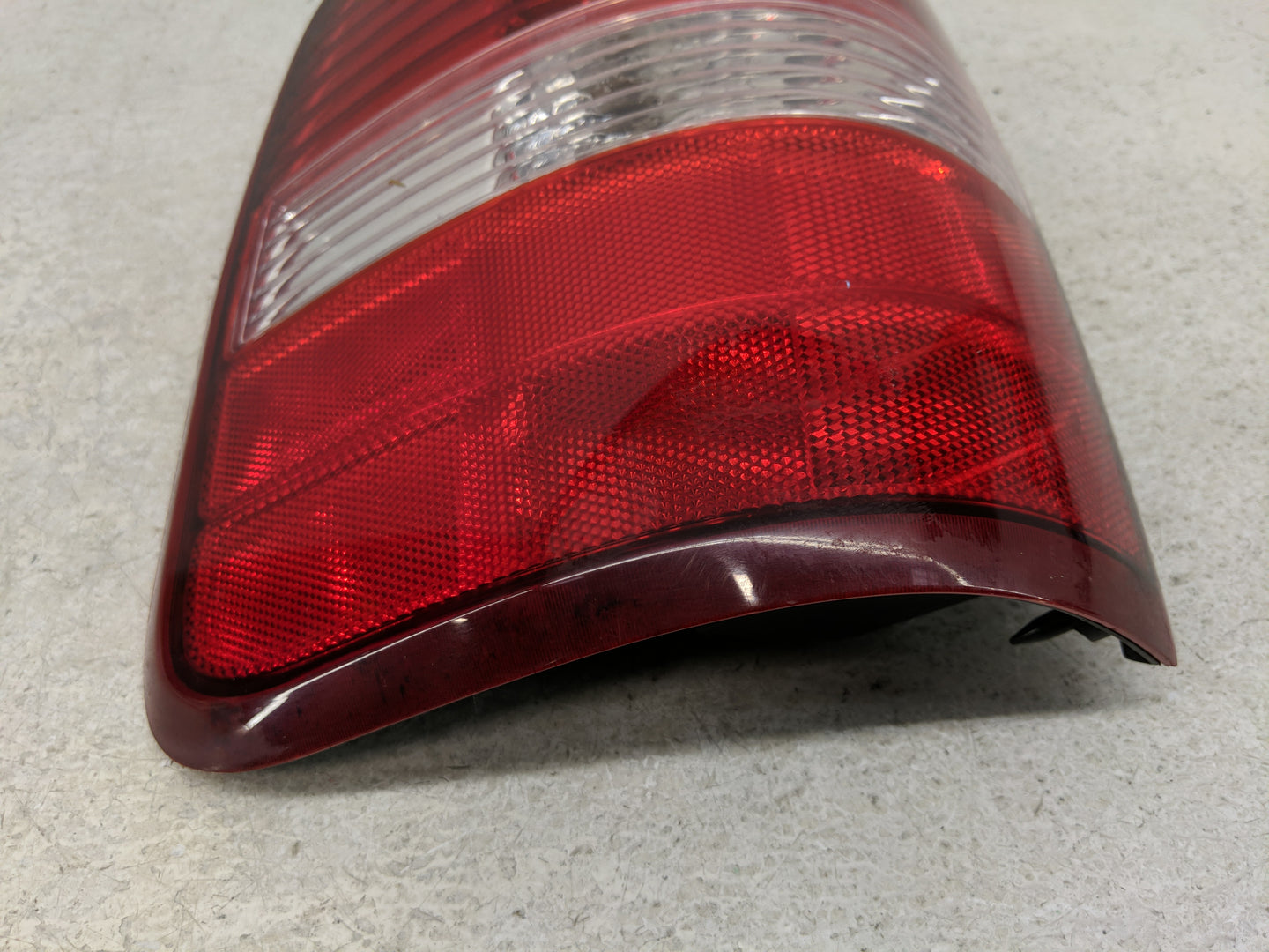 2004-2008 Ford F-150 Tail Light Assembly Driver Left OEM P/N:AL34-13B505-A Fits Fits 2004 2005 2006 2007 2008 OEM Used Auto 