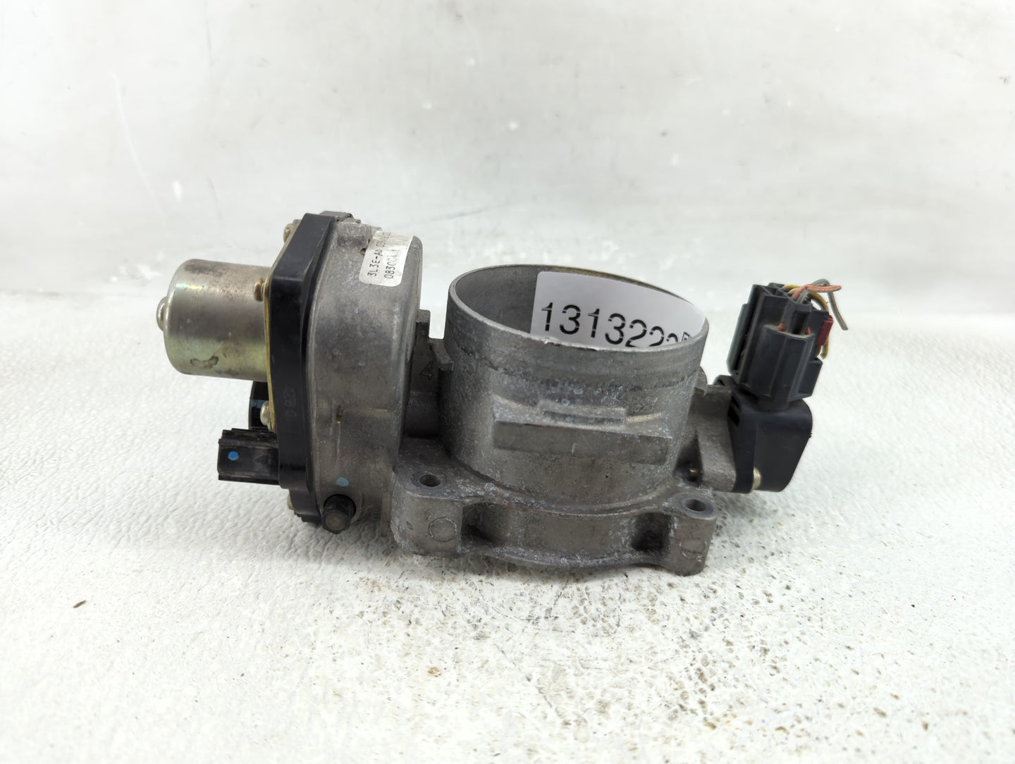 2004-2010 Ford F-150 Throttle Body Fits Fits 2004 2005 2006 2007 2008 2009 2010 OEM Used Auto Parts - Oemusedautoparts1.com