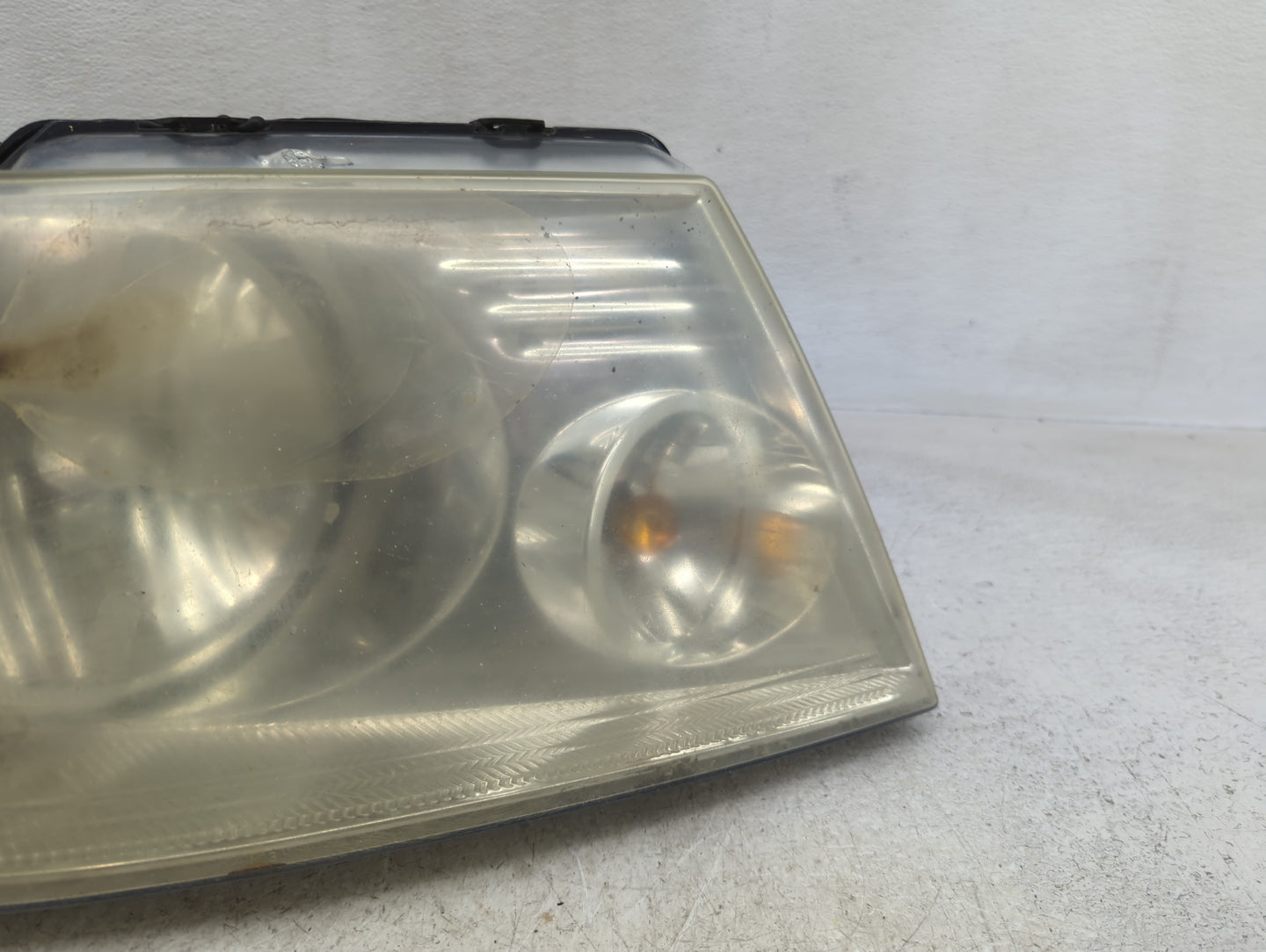 2004-2008 Ford F-150 Passenger Right Oem Head Light Headlight Lamp - Oemusedautoparts1.com