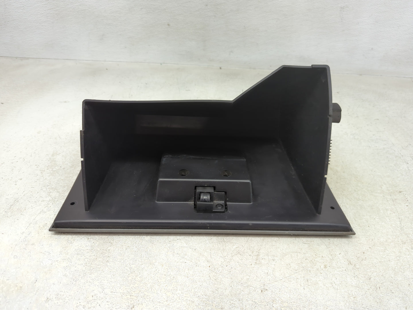 2005 Ford F-150 Passenger Glove Box Door Storage Compartment Grey - Oemusedautoparts1.com