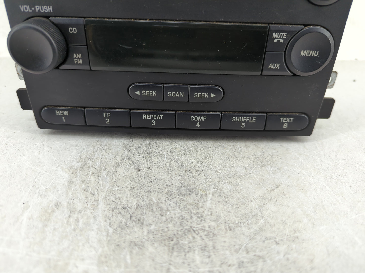 2005 Ford F-150 Radio AM FM Cd Player Receiver Replacement P/N:5L3T-18C869-AF Fits OEM Used Auto Parts - Oemusedautoparts1.c