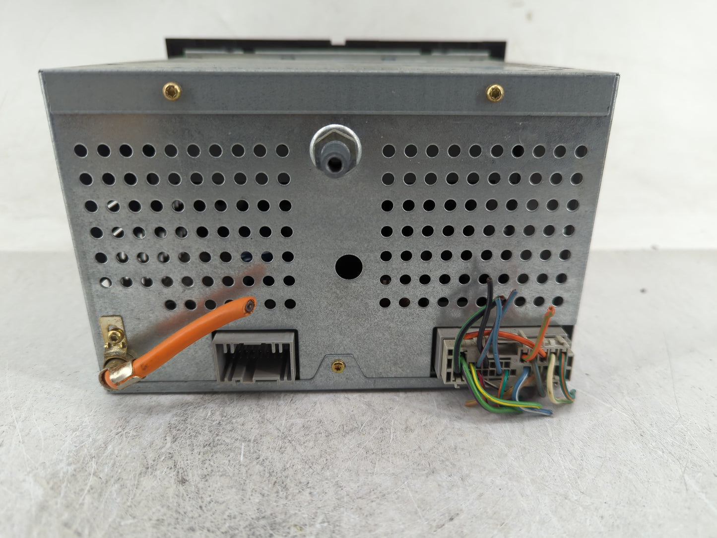 2005 Ford F-150 Radio AM FM Cd Player Receiver Replacement P/N:5L3T-18C869-AF Fits OEM Used Auto Parts - Oemusedautoparts1.c