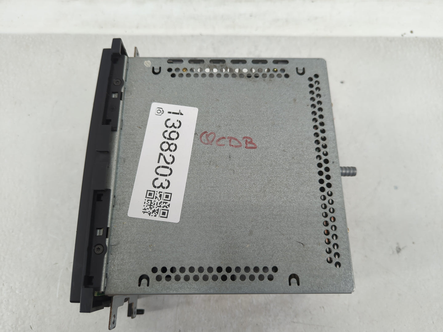 2005 Ford F-150 Radio AM FM Cd Player Receiver Replacement P/N:5L3T-18C869-AF Fits OEM Used Auto Parts - Oemusedautoparts1.c