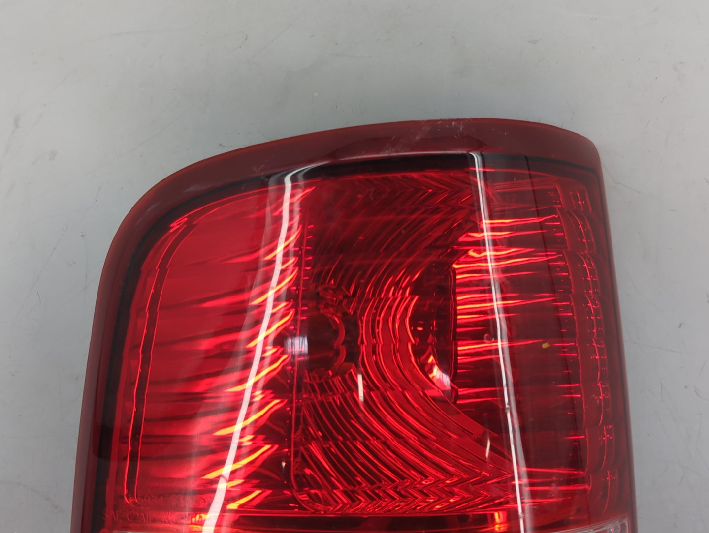 2004-2008 Ford F-150 Tail Light Assembly Driver Left OEM Fits Fits 2004 2005 2006 2007 2008 OEM Used Auto Parts - Oemusedaut