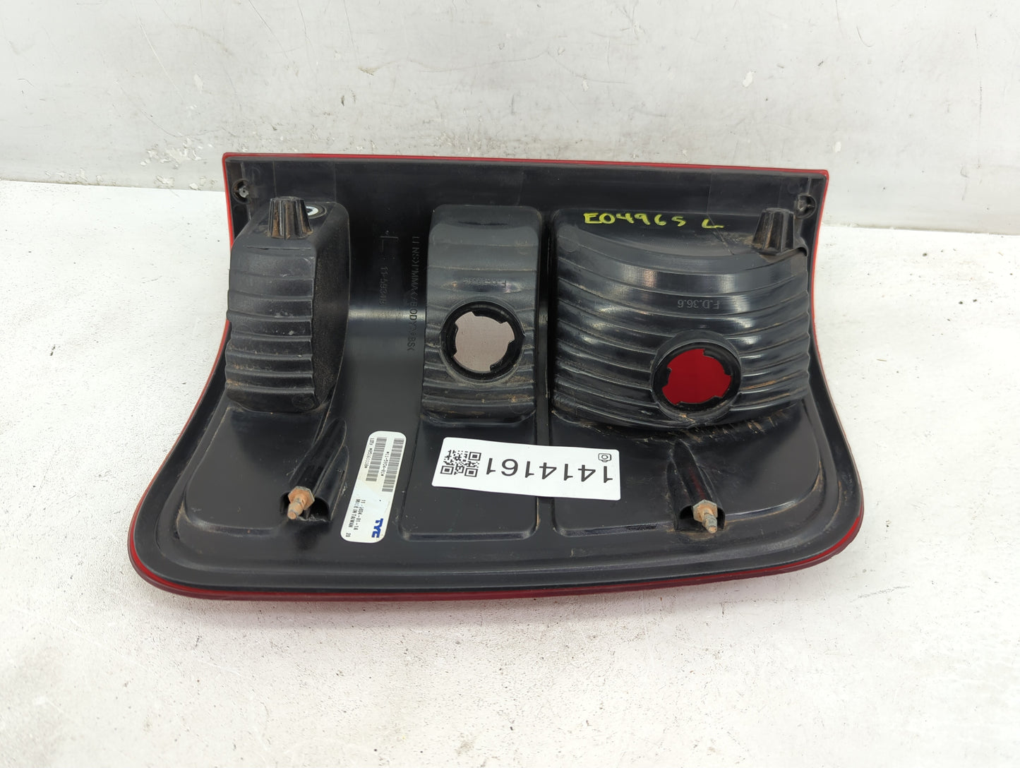 2004-2008 Ford F-150 Tail Light Assembly Driver Left OEM Fits Fits 2004 2005 2006 2007 2008 OEM Used Auto Parts - Oemusedaut