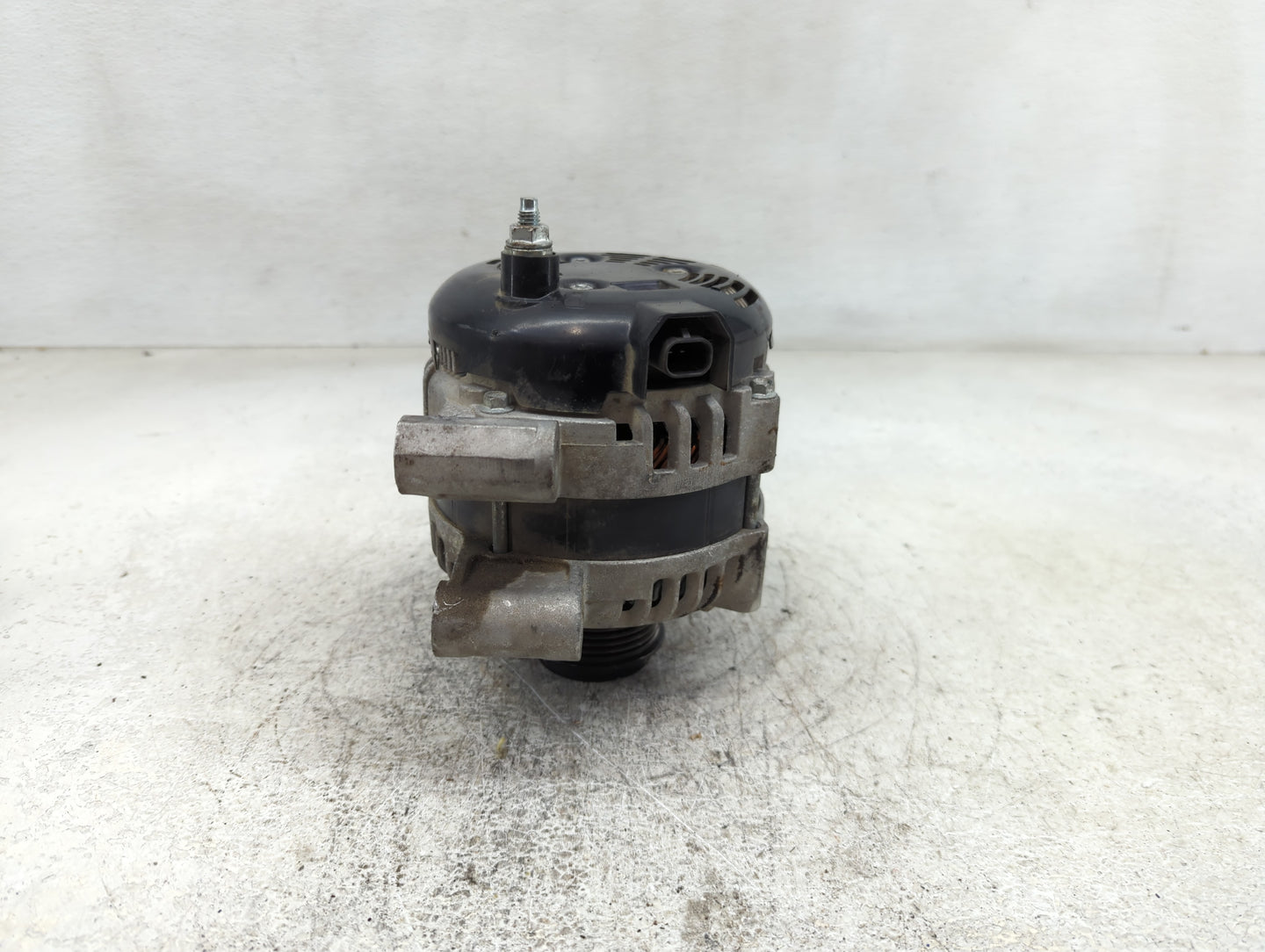 2004-2008 Ford F-150 Alternator Replacement Generator Charging Assembly Engine OEM Fits Fits 2004 2005 2006 2007 2008 OEM Us