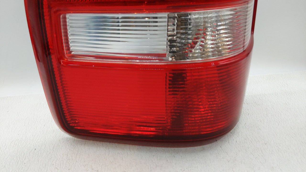 2004-2009 Ford F-150 Tail Light Assembly Driver Left OEM Fits Fits 2004 2005 2006 2007 2008 2009 OEM Used Auto Parts - Oemus