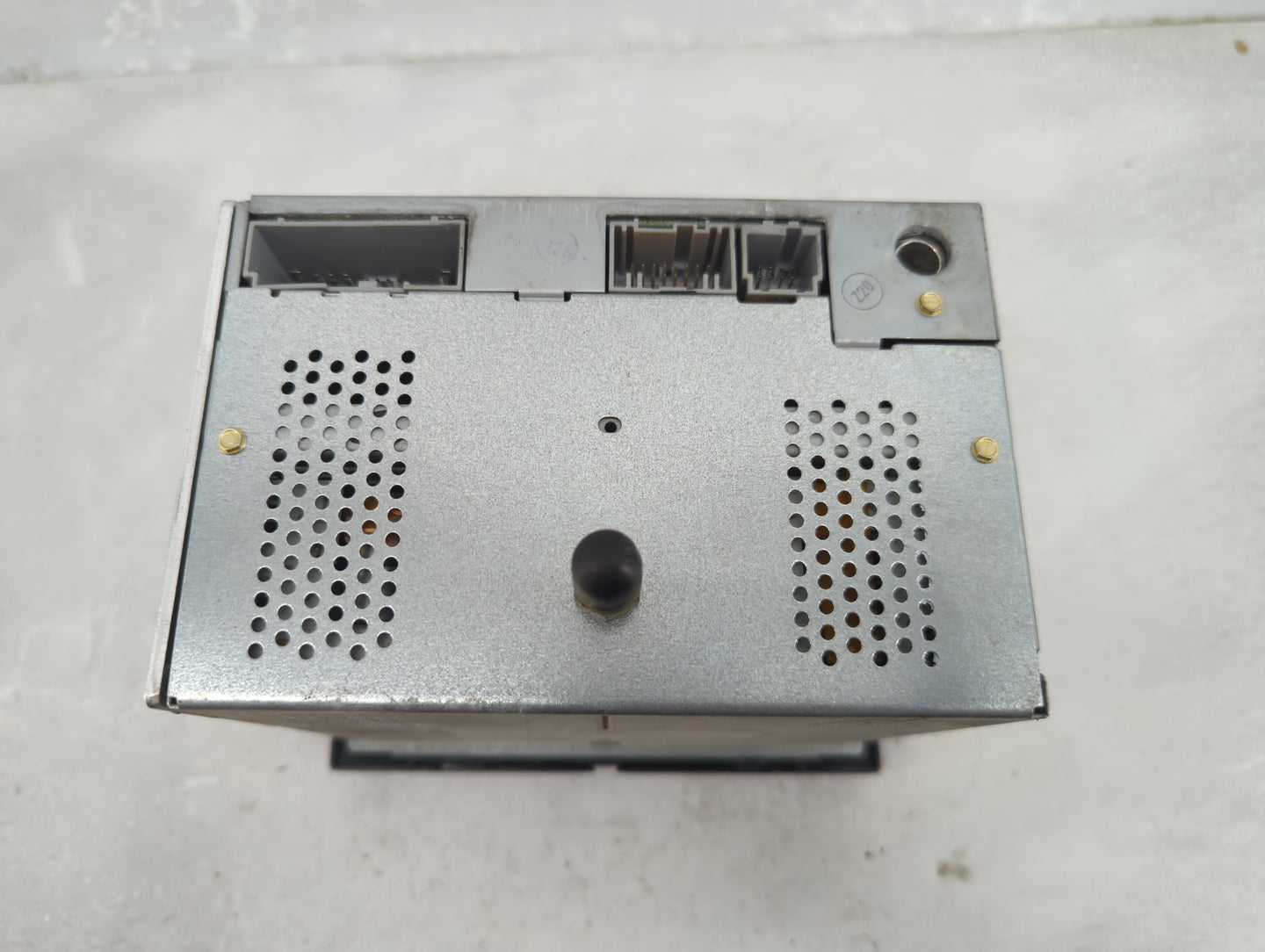 2004-2006 Ford F-150 Radio AM FM Cd Player Receiver Replacement P/N:6L3T-18C815-JE Fits Fits 2004 2005 2006 OEM Used Auto Pa
