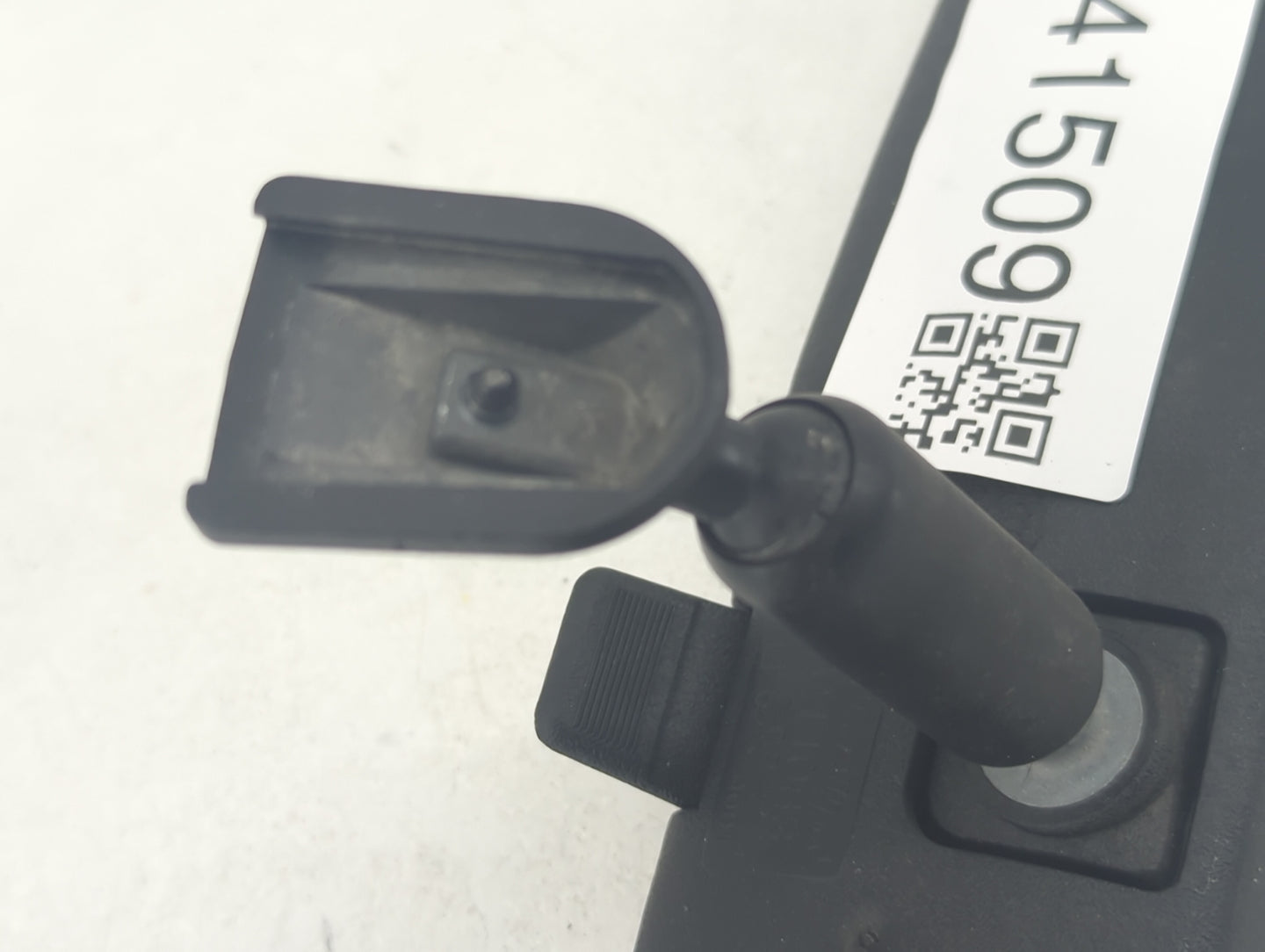 2004-2020 Ford F-150 Interior Rear View Mirror Replacement OEM P/N:E8011088 Fits OEM Used Auto Parts - Oemusedautoparts1.com