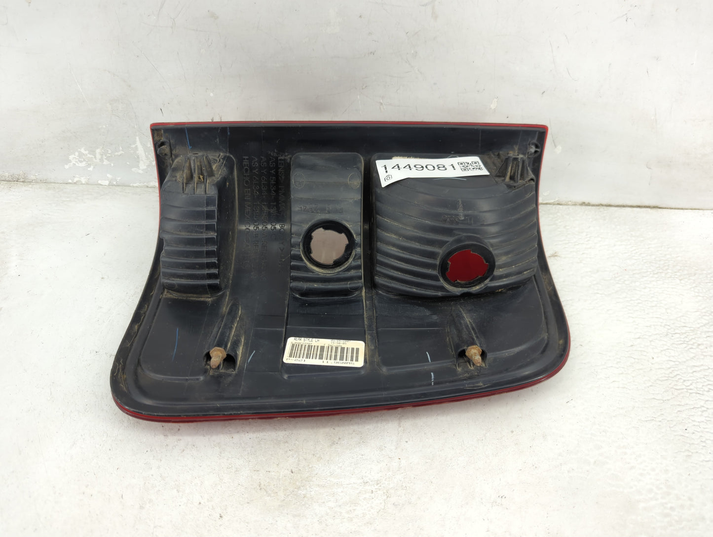2004-2008 Ford F-150 Tail Light Assembly Driver Left OEM P/N:6L058C27787 P-221 Fits Fits 2004 2005 2006 2007 2008 OEM Used A