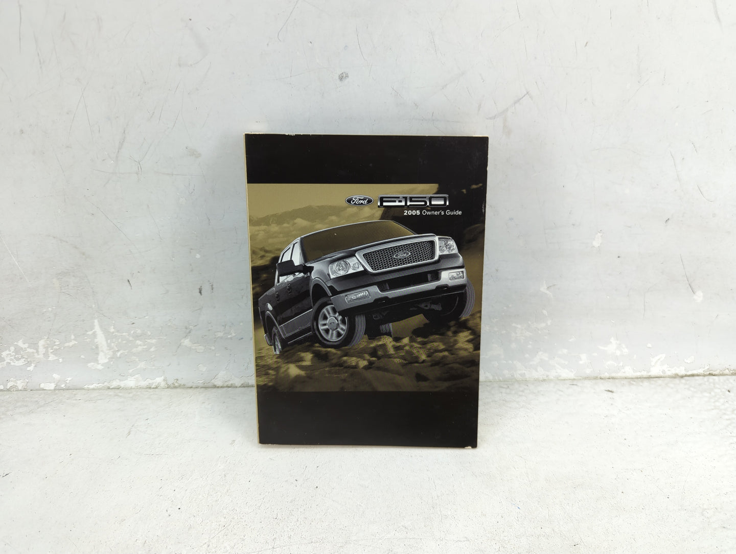 2005 Ford F-150 Owners Manual Book Guide P/N:5L3J-19A321-HB OEM Used Auto Parts - Oemusedautoparts1.com