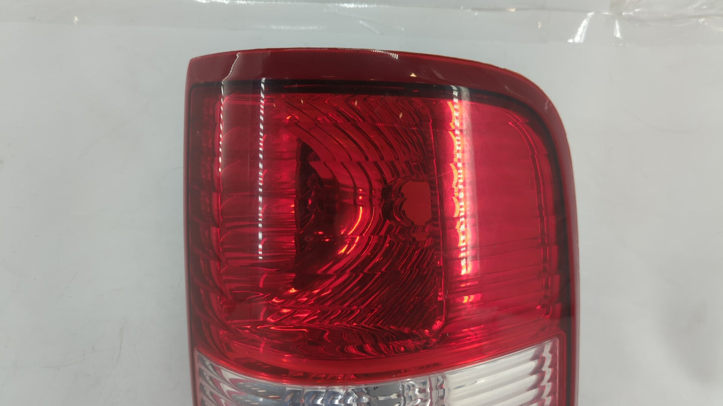 2004-2008 Ford F-150 Tail Light Assembly Passenger Right OEM P/N:8L34-13404-AA 6L3Z-13404-BA Fits Fits 2004 2005 2006 2007 2