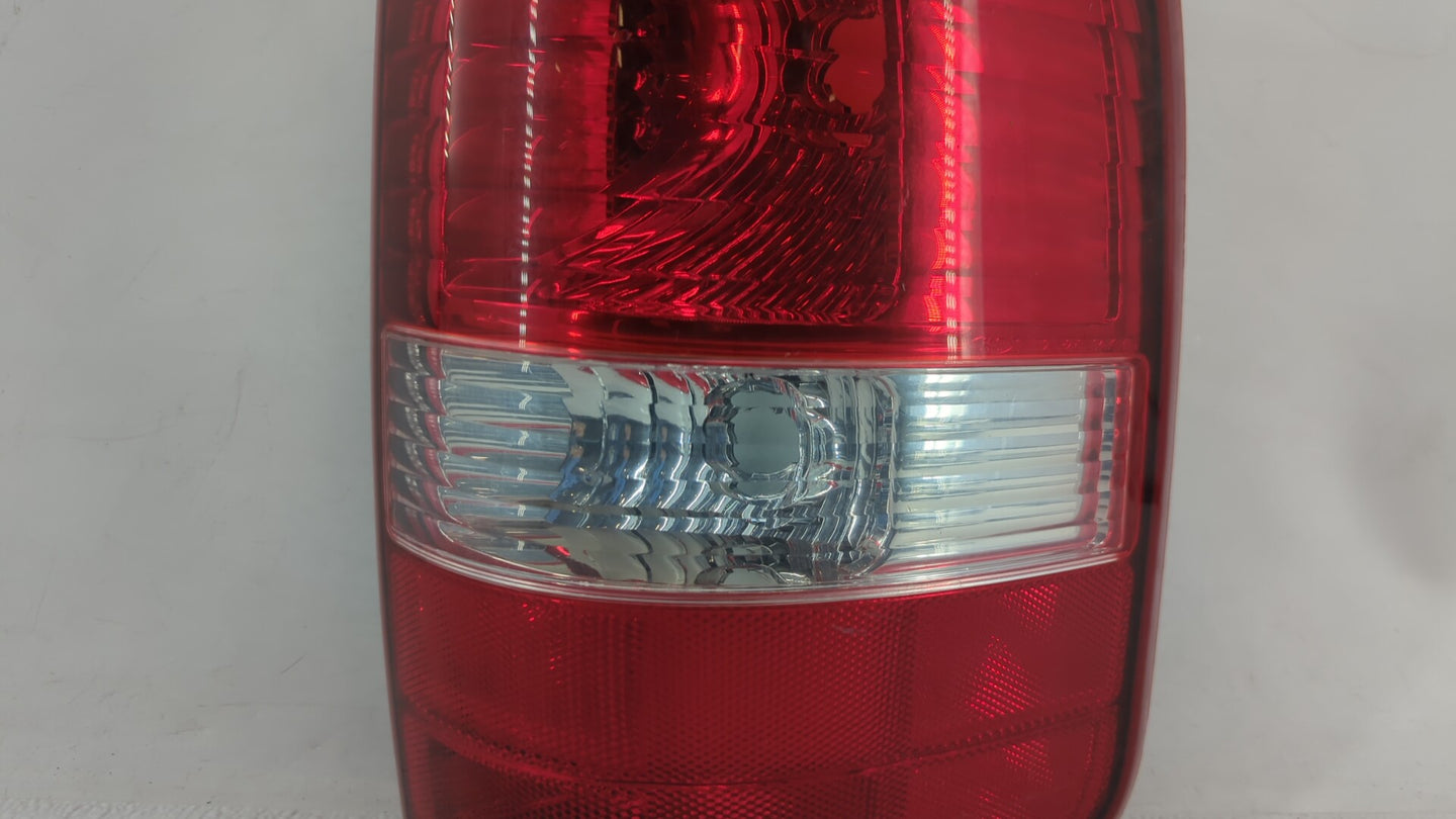 2004-2008 Ford F-150 Tail Light Assembly Passenger Right OEM P/N:8L34-13404-AA 6L3Z-13404-BA Fits Fits 2004 2005 2006 2007 2