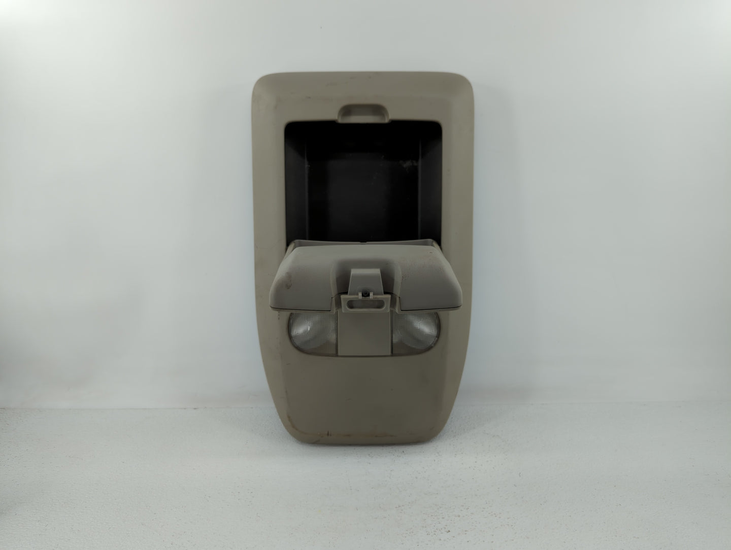 2005 Ford F-150 Overhead Roof Console - Oemusedautoparts1.com