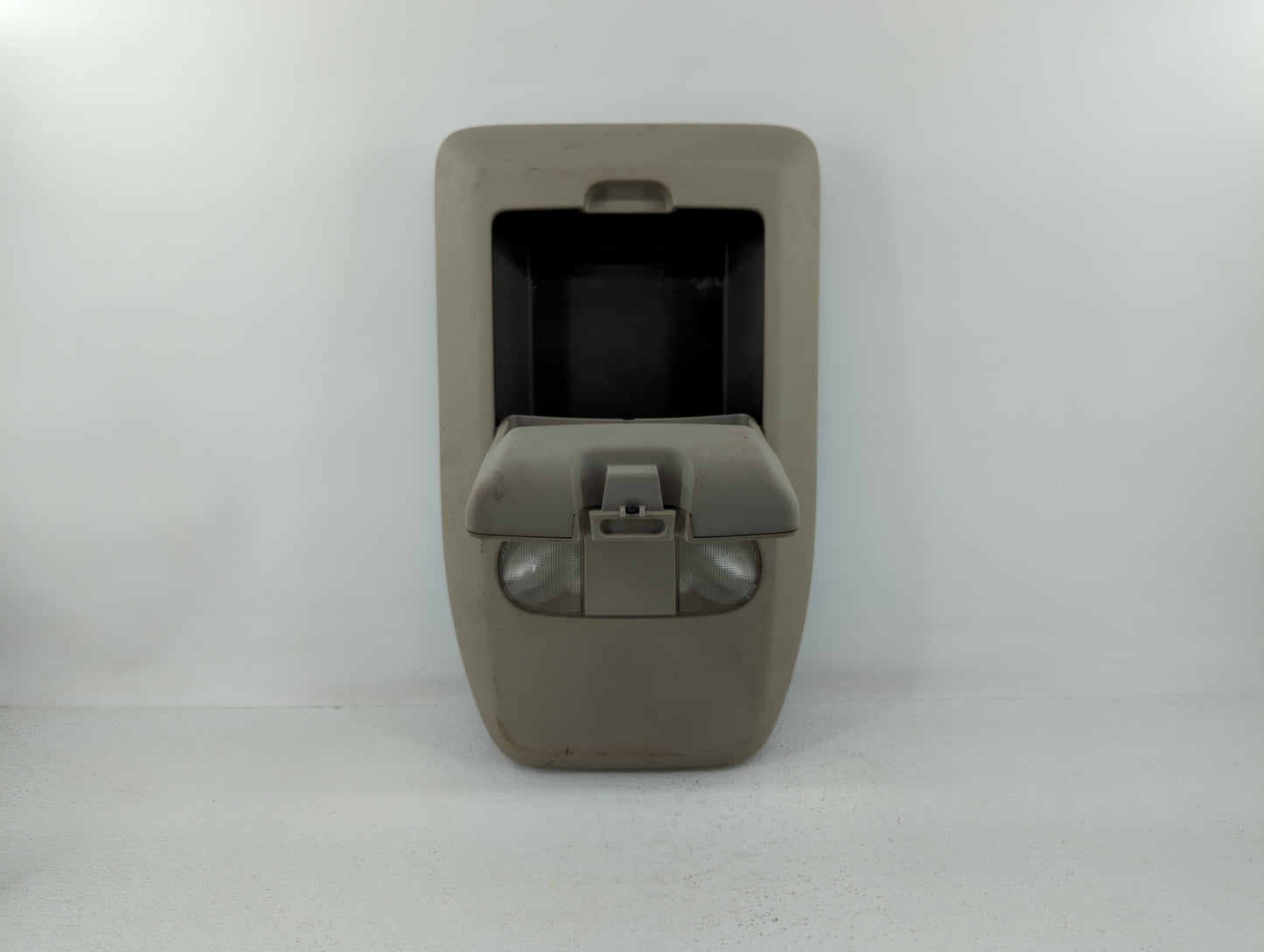 2005 Ford F-150 Overhead Roof Console - Oemusedautoparts1.com