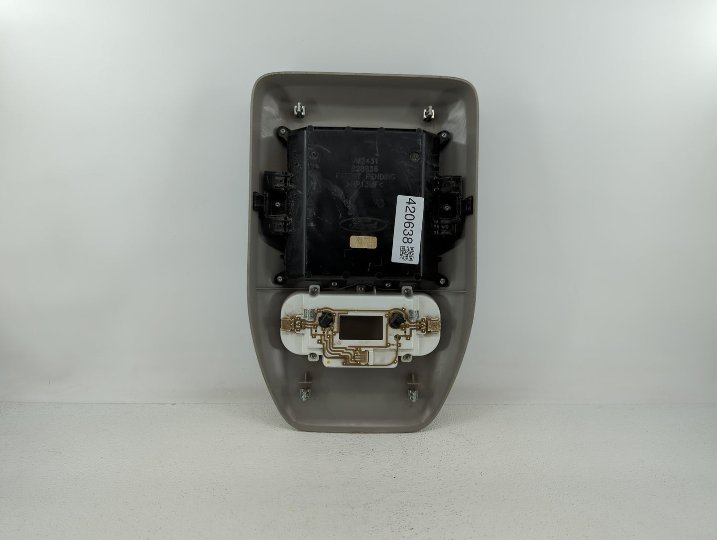 2005 Ford F-150 Overhead Roof Console - Oemusedautoparts1.com