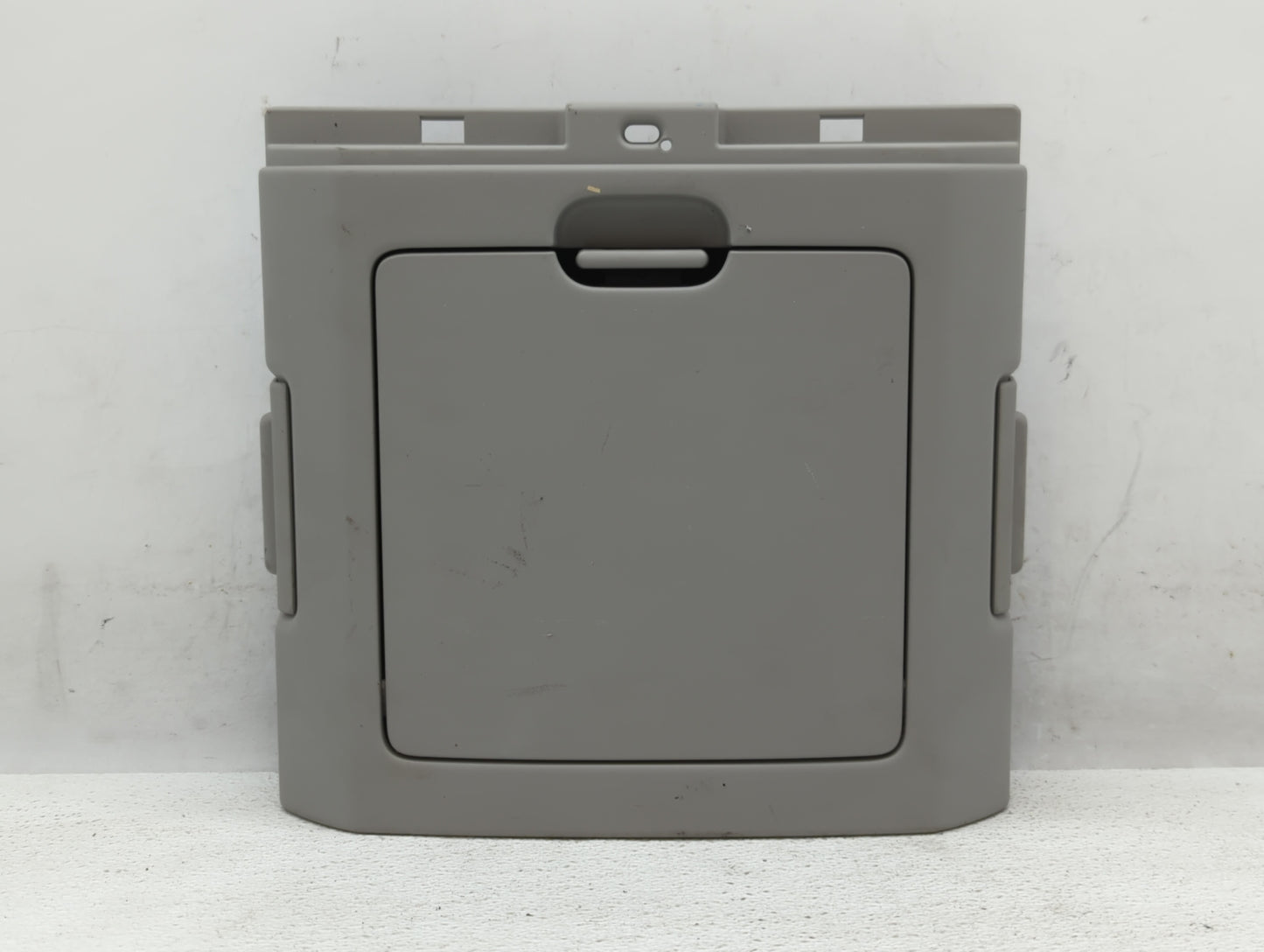 2004-2008 Ford F-150 Center Floor Console P/N:3287886 828836 Fits Fits 2004 2005 2006 2007 2008 OEM Used Auto Parts - Oemuse