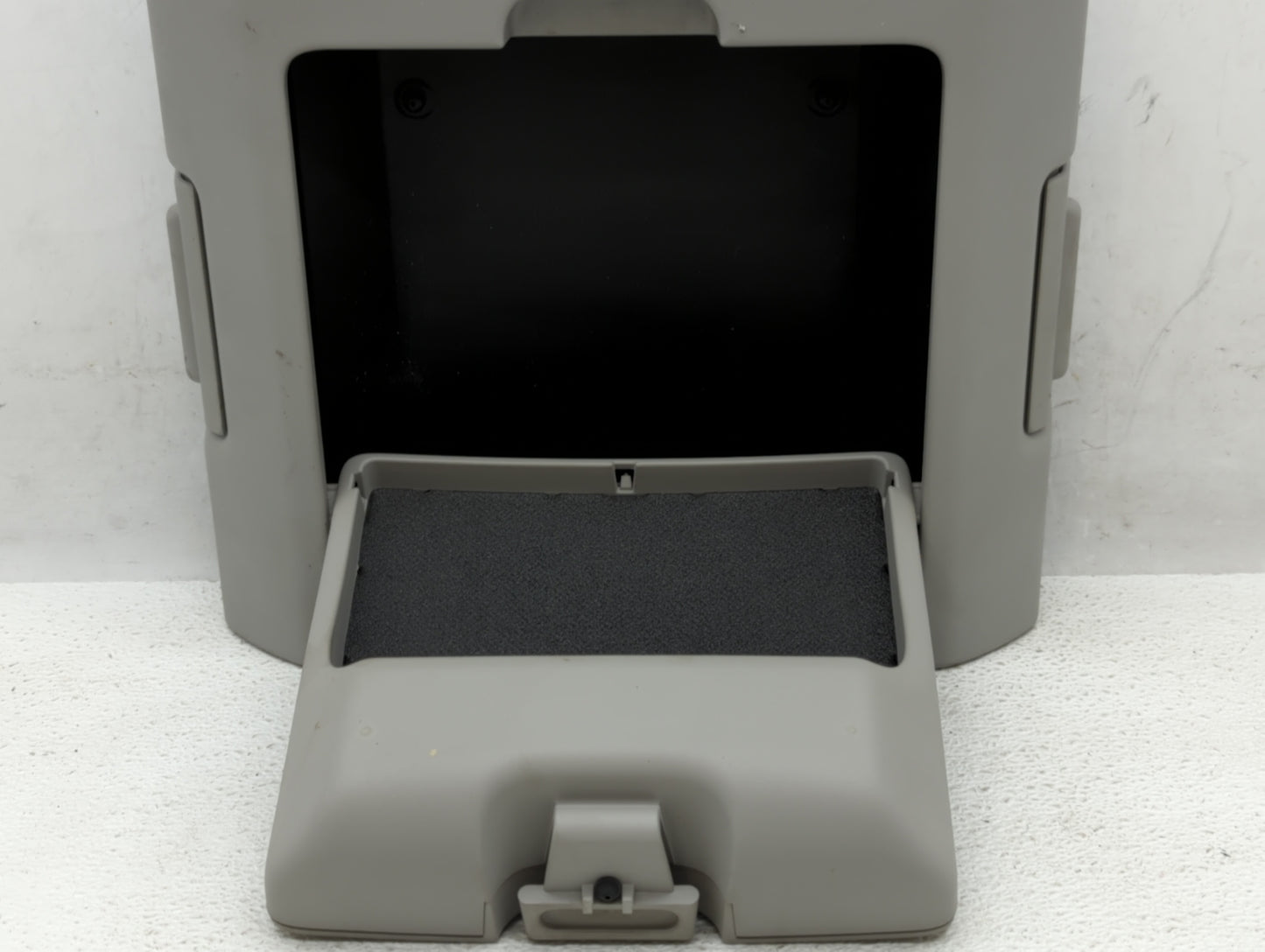 2004-2008 Ford F-150 Center Floor Console P/N:3287886 828836 Fits Fits 2004 2005 2006 2007 2008 OEM Used Auto Parts - Oemuse