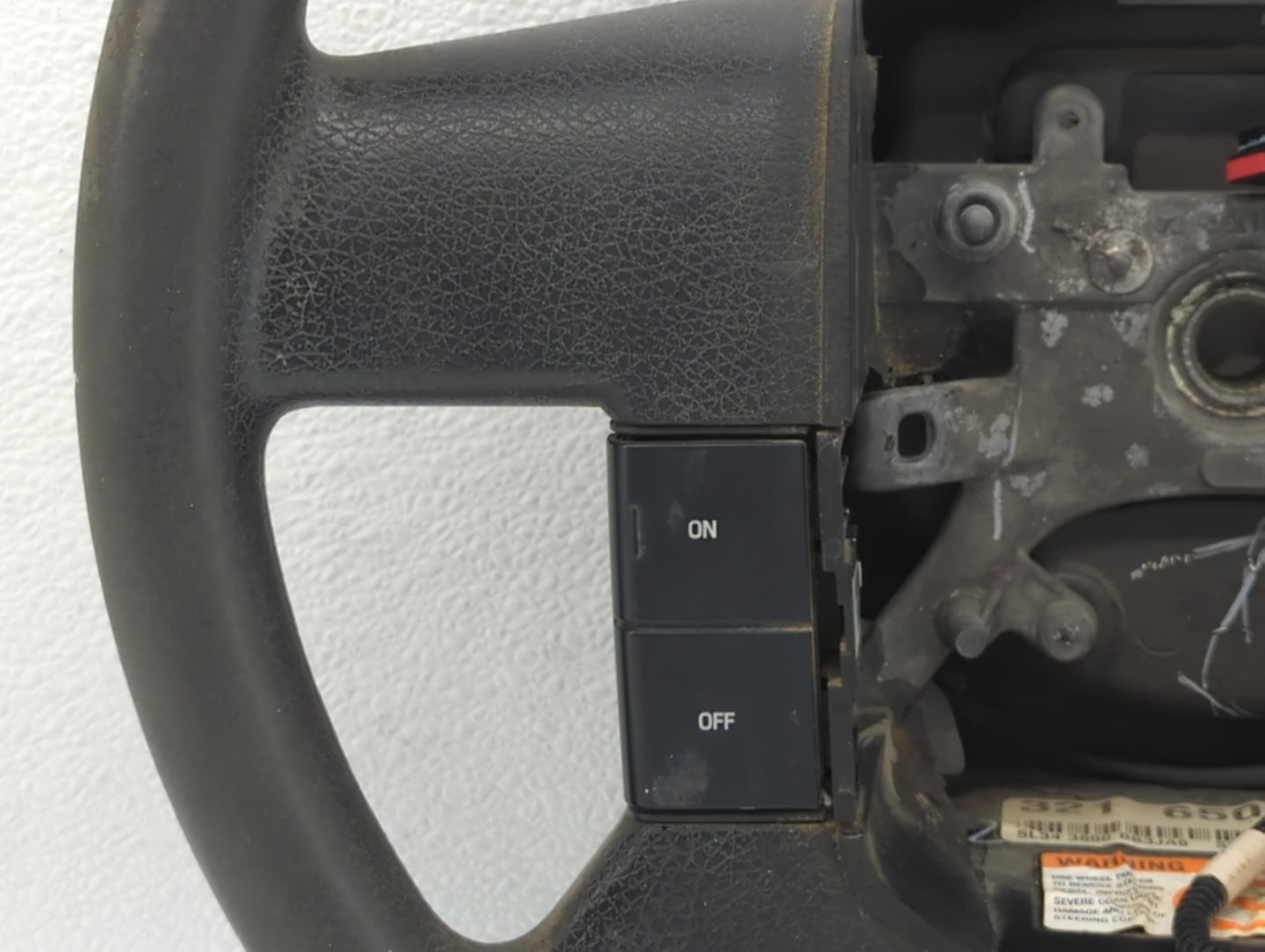 steering wheel - Oemusedautoparts1.com