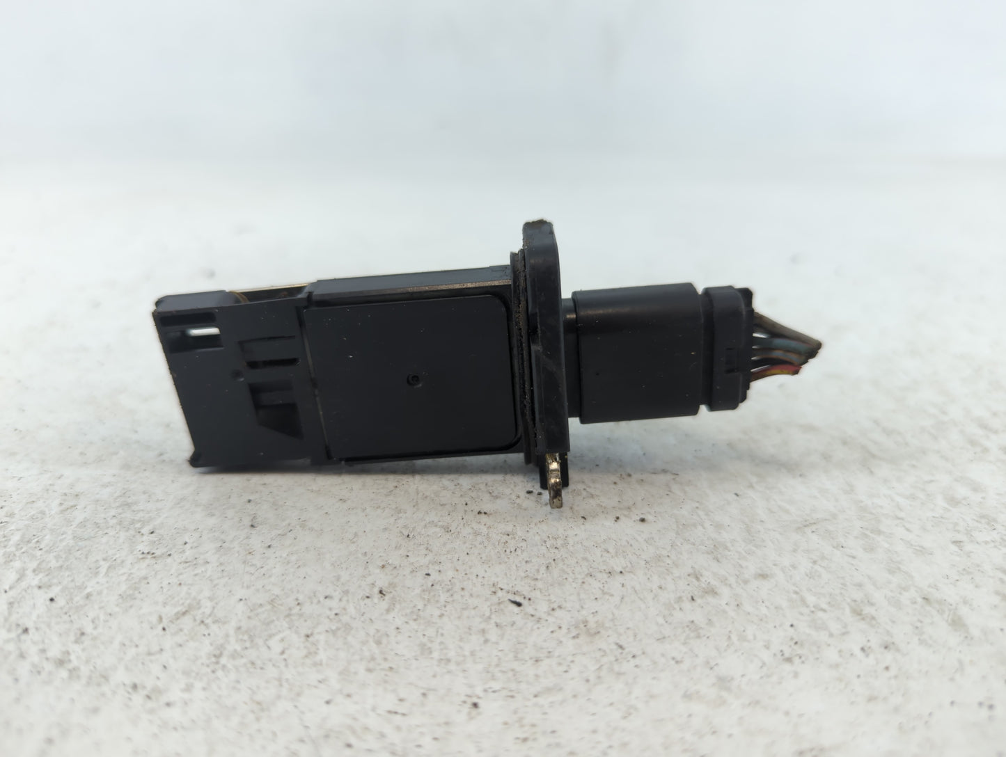 2004-2005 Ford F-150 Mass Air Flow Meter Maf - Oemusedautoparts1.com