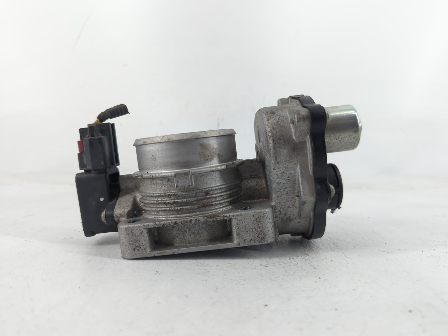 2004-2006 Ford F-150 Throttle Body P/N:20M2329 102610 2 Fits Fits 2004 2005 2006 2007 2008 2009 2010 2011 2012 2013 2014 201