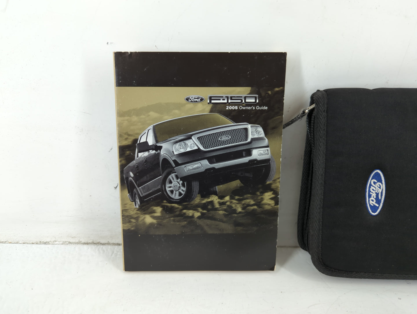 2005 Ford F-150 Owners Manual Book Guide P/N:5L3J-19A321-HB OEM Used Auto Parts - Oemusedautoparts1.com