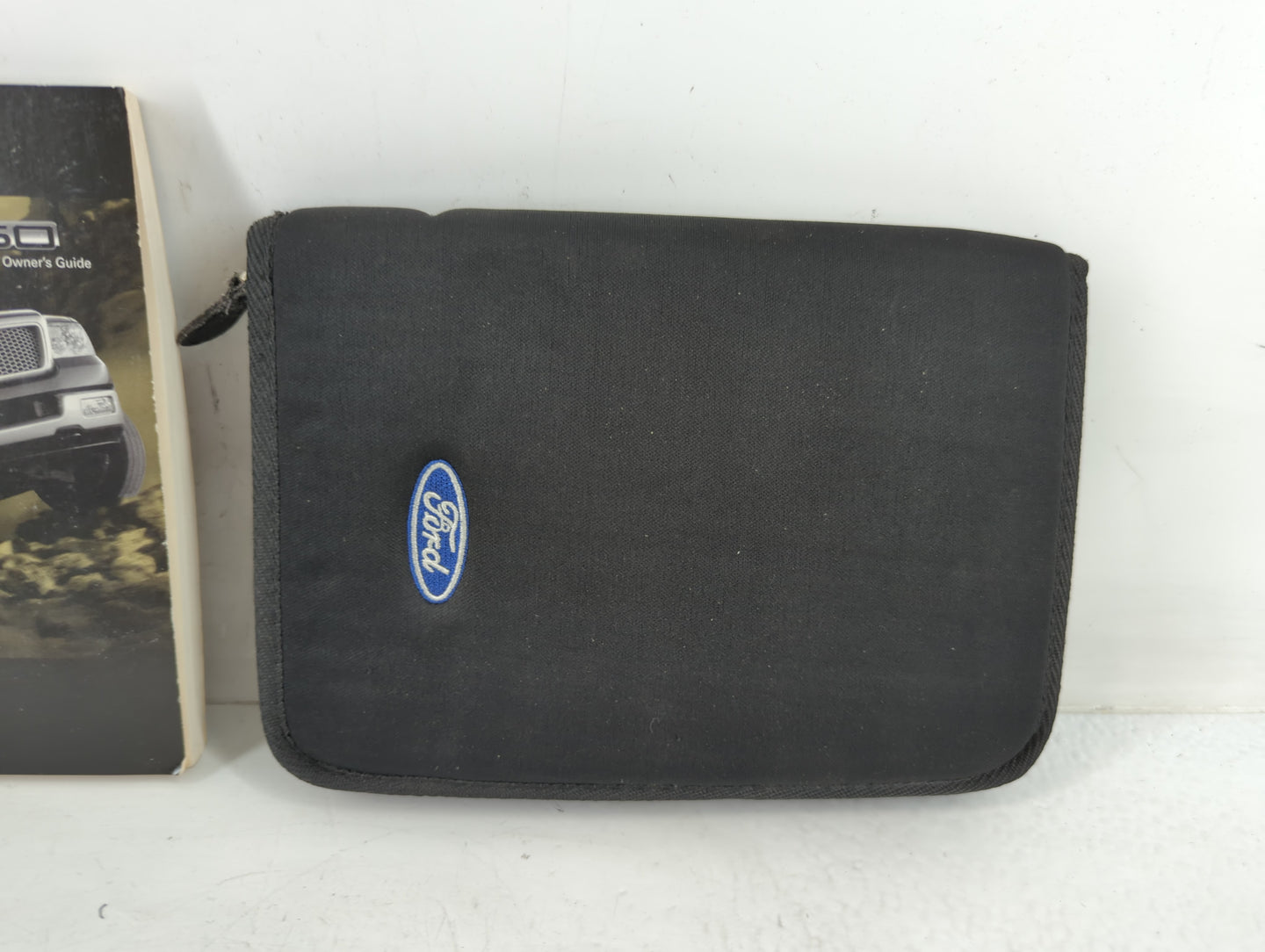 2005 Ford F-150 Owners Manual Book Guide P/N:5L3J-19A321-HB OEM Used Auto Parts - Oemusedautoparts1.com