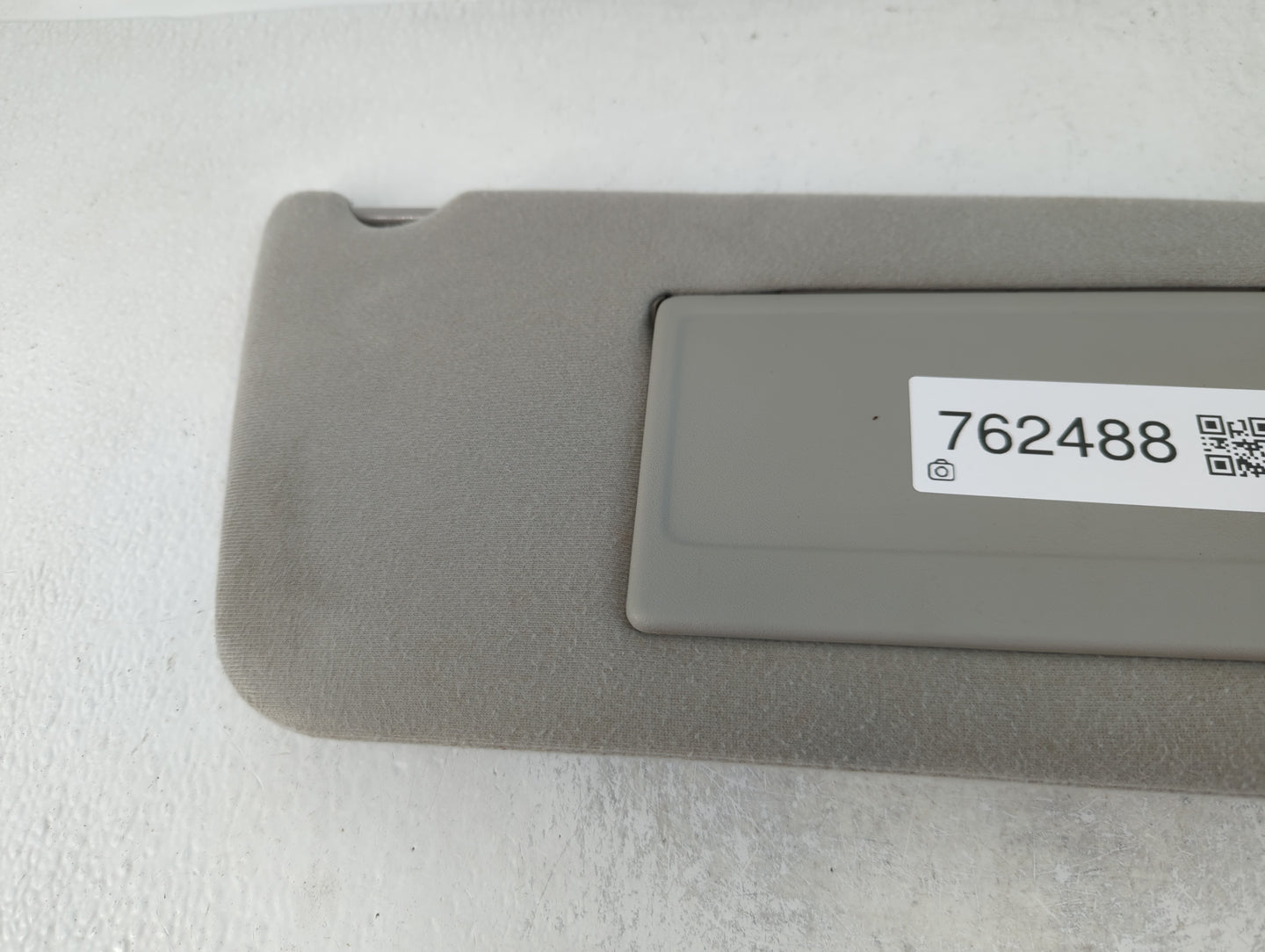 2004-2008 Ford F-150 Sun Visor Shade Replacement Passenger Right Mirror Fits Fits 2004 2005 2006 2007 2008 OEM Used Auto Par