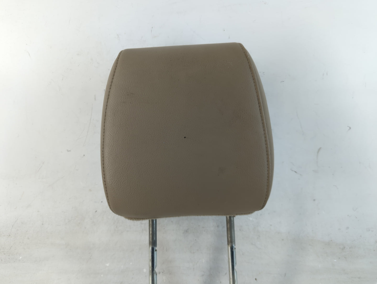 2004-2008 Ford F-150 Headrest Head Rest Front Driver Passenger Seat Fits Fits 2004 2005 2006 2007 2008 OEM Used Auto Parts -