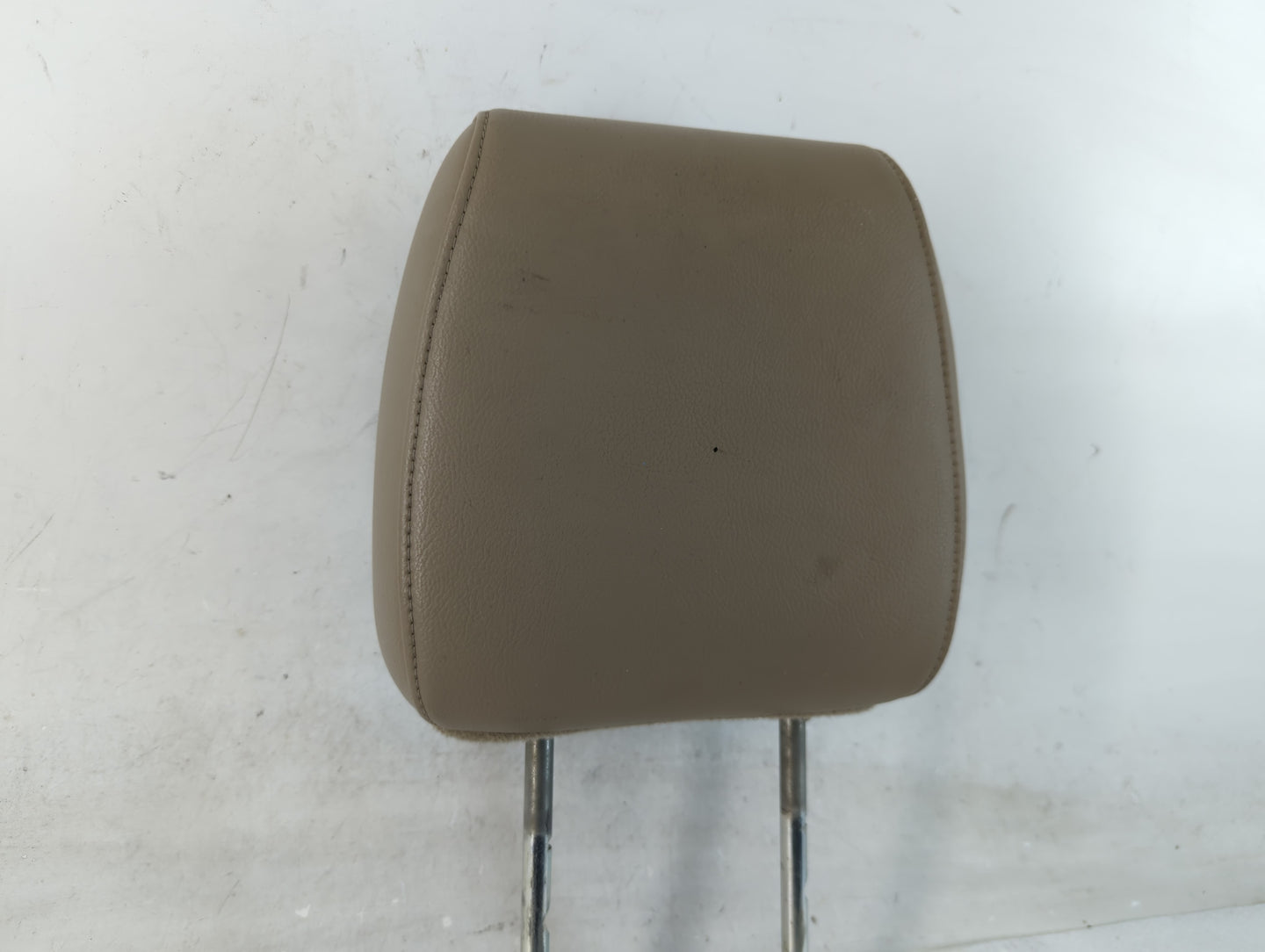 2004-2008 Ford F-150 Headrest Head Rest Front Driver Passenger Seat Fits Fits 2004 2005 2006 2007 2008 OEM Used Auto Parts -