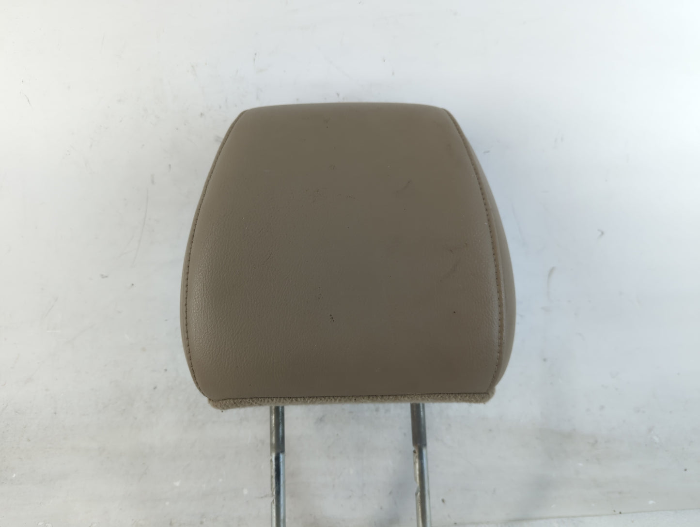 2004-2008 Ford F-150 Headrest Head Rest Front Driver Passenger Seat Fits Fits 2004 2005 2006 2007 2008 OEM Used Auto Parts -
