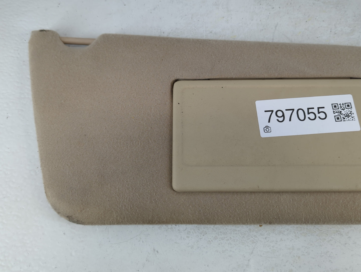 2004-2008 Ford F-150 Sun Visor Shade Replacement Passenger Right Mirror Fits Fits 2004 2005 2006 2007 2008 OEM Used Auto Par