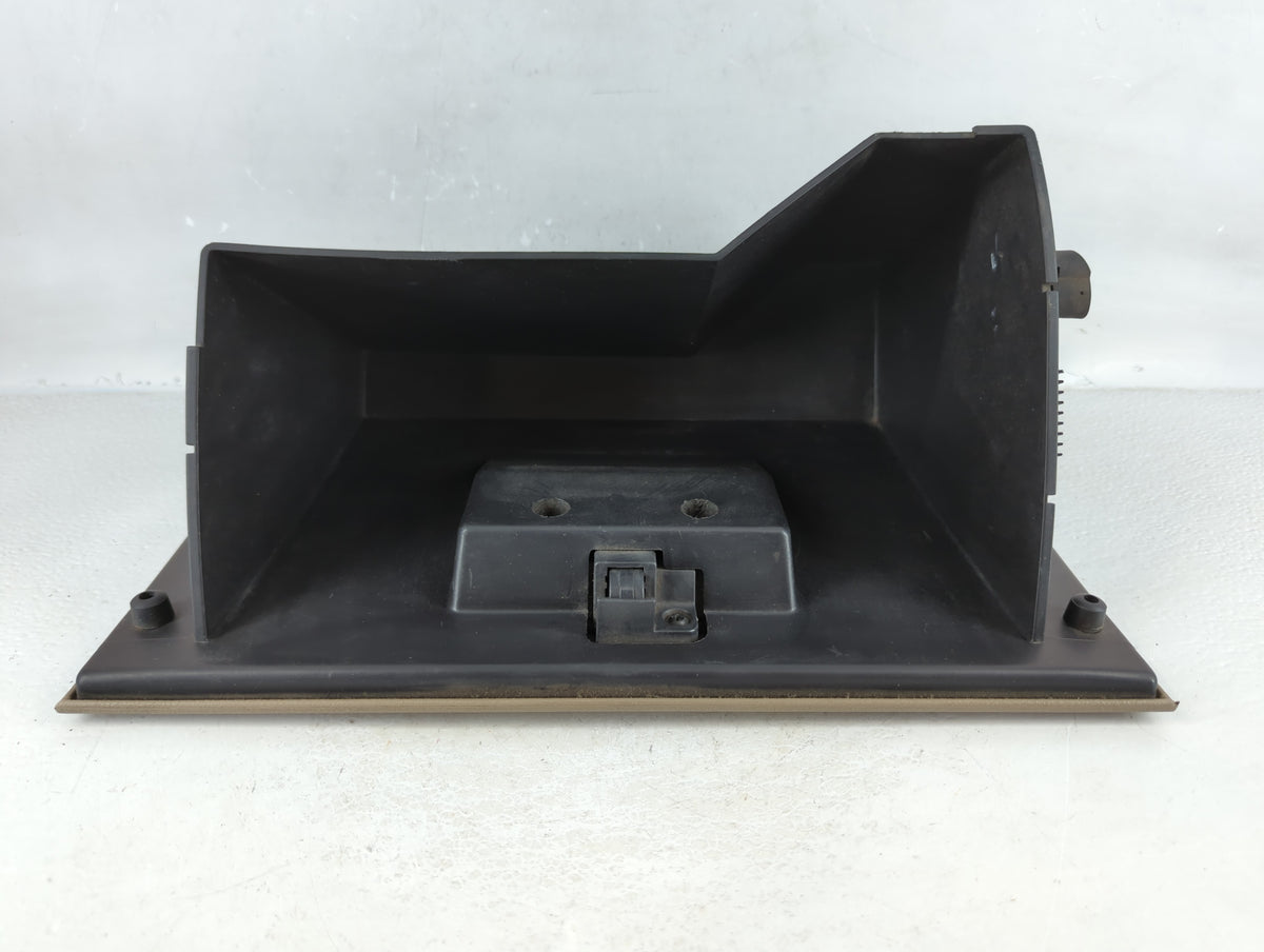 2005 Ford F-150 Passenger Glove Box Door Storage Compartment 797105 - Oemusedautoparts1.com