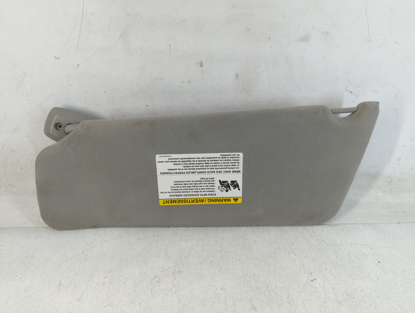 2004-2008 Ford F-150 Sun Visor Shade Replacement Passenger Right Mirror Fits Fits 2004 2005 2006 2007 2008 OEM Used Auto Par