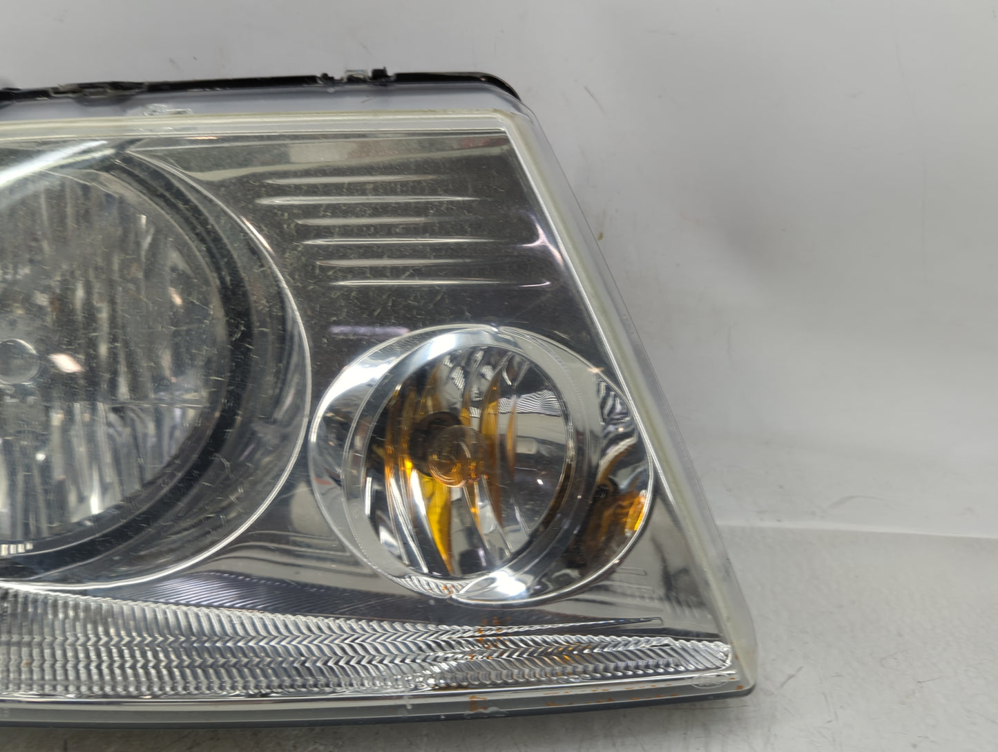 2004-2008 Ford F-150 Passenger Right Oem Head Light Headlight Lamp - Oemusedautoparts1.com