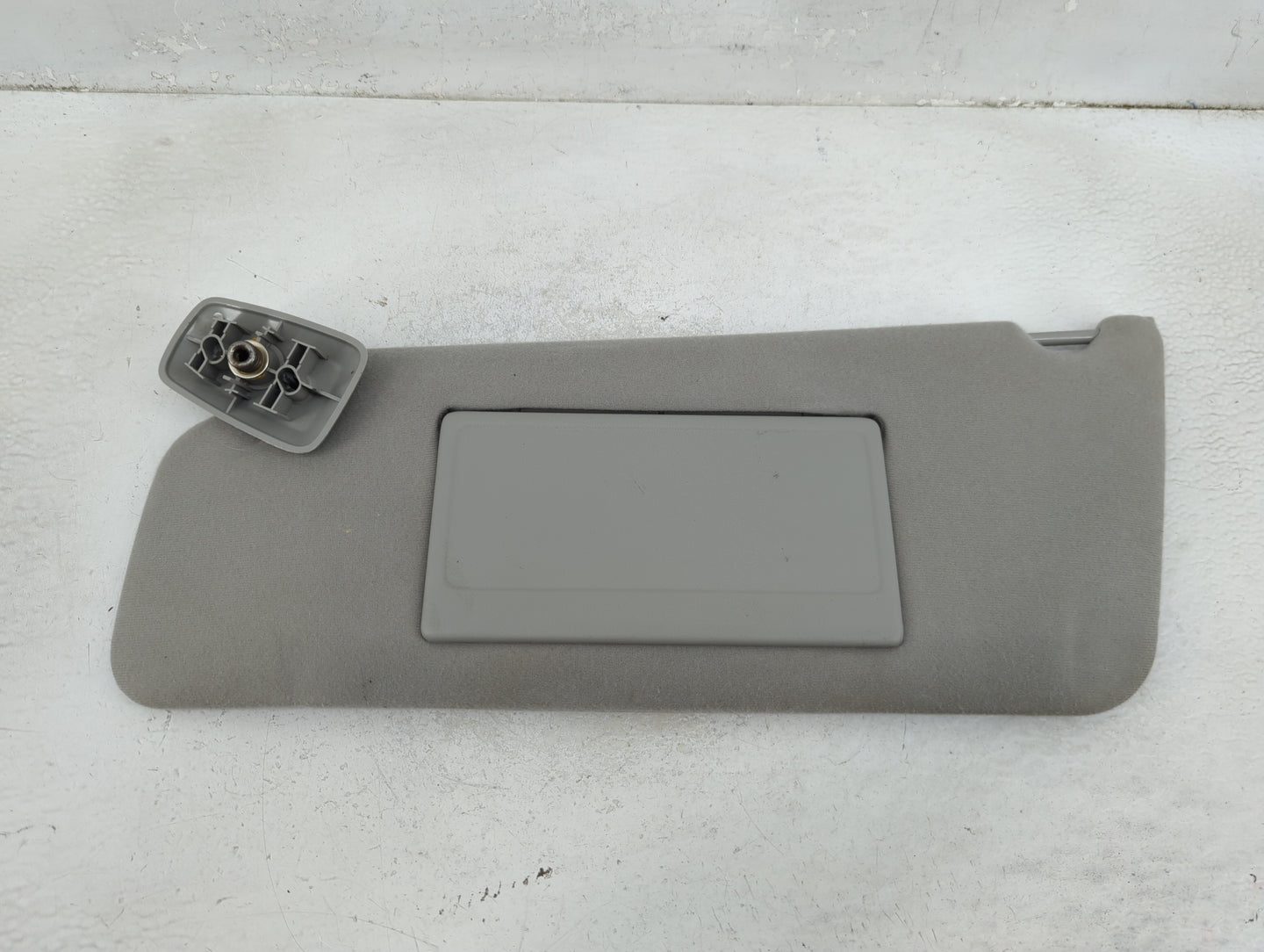 2004-2008 Ford F-150 Sun Visor Shade Replacement Driver Left Mirror Fits Fits 2004 2005 2006 2007 2008 OEM Used Auto Parts -