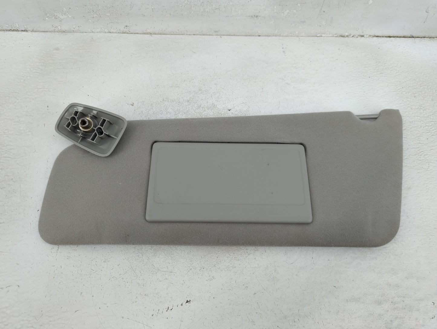 2004-2008 Ford F-150 Sun Visor Shade Replacement Driver Left Mirror Fits Fits 2004 2005 2006 2007 2008 OEM Used Auto Parts -