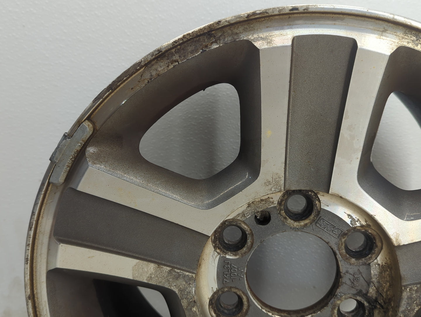 2004-2008 Ford F-150 Oem Wheel Rim 922902 - Oemusedautoparts1.com