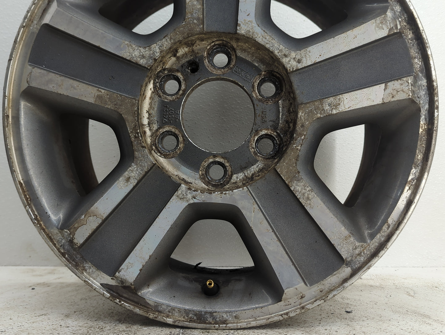 2004-2008 Ford F-150 Oem Wheel Rim 922910 - Oemusedautoparts1.com