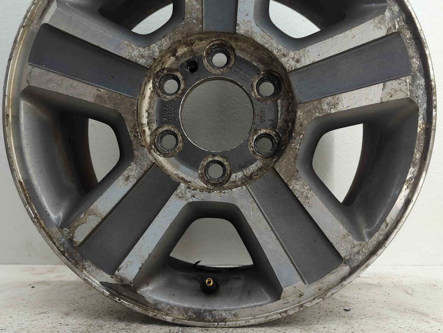 2004-2008 Ford F-150 Oem Wheel Rim 922910 - Oemusedautoparts1.com