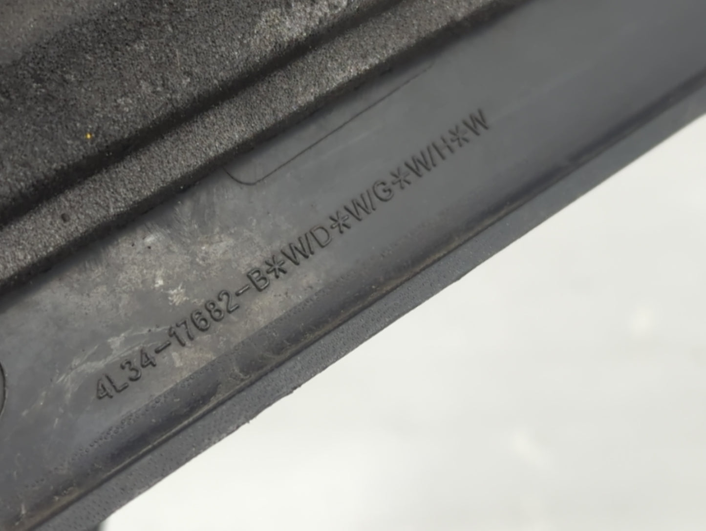 2004-2008 Ford F-150 Passenger Side View Mirror - Right Door Mirror OEM Used - Oemusedautoparts1.com