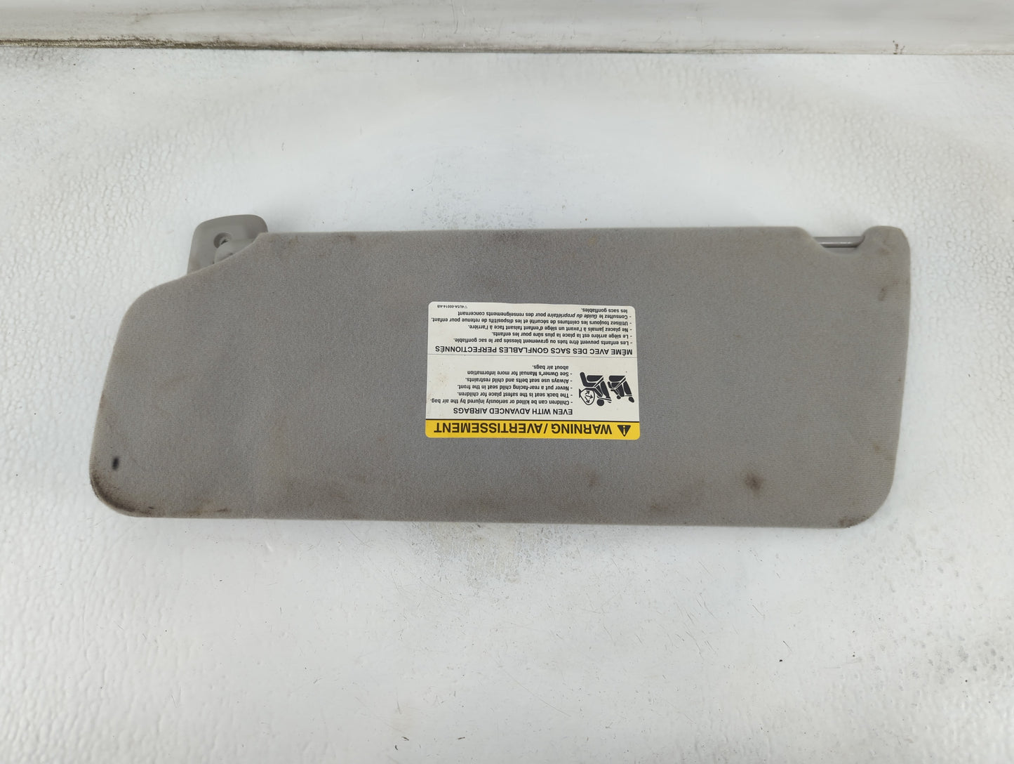 2004-2008 Ford F-150 Sun Visor Shade Replacement Driver Left Mirror Fits Fits 2004 2005 2006 2007 2008 OEM Used Auto Parts -